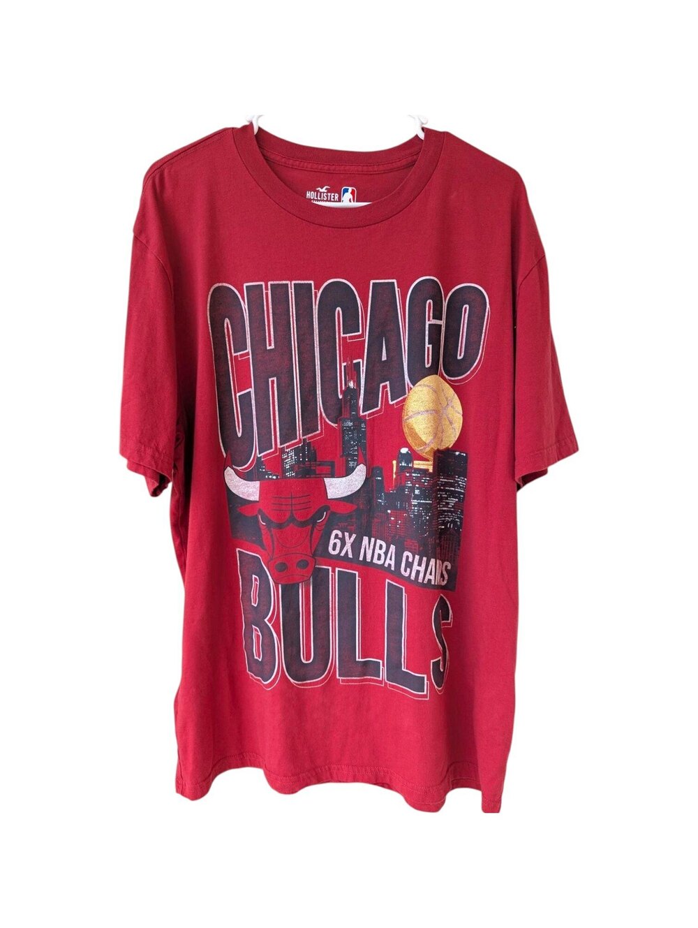 Hollister NBA Chicago Bulls T-Shirt Mens XL Red 6X Champions Graphic Tee 24x29.5